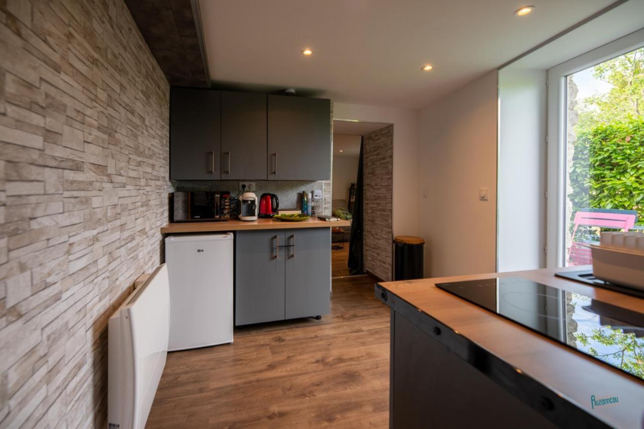 Naturel : Studio Calme Et Agreable Les Bordes エクステリア 写真